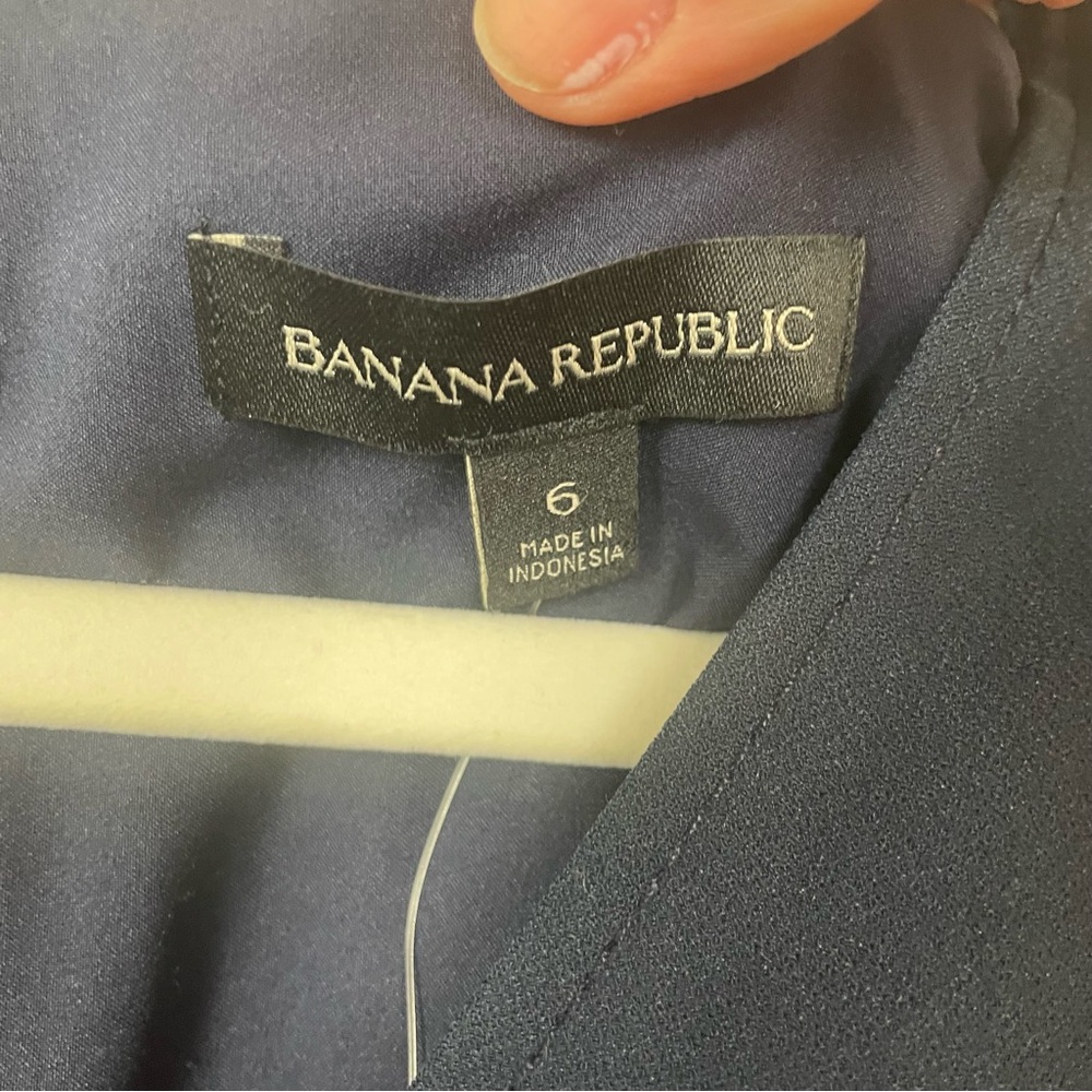 Banana Republic Black V-Neck Flutter Sleeve Dress - Picture 11 of 15
